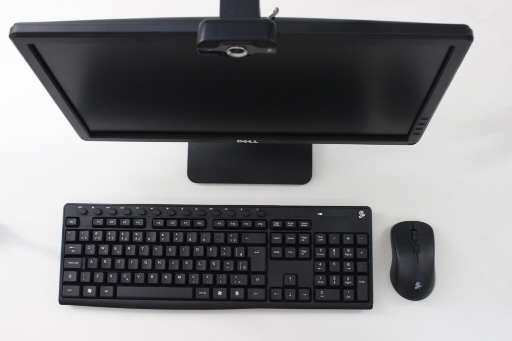 Mouse e teclado sem fio disponíveis na Mixtou